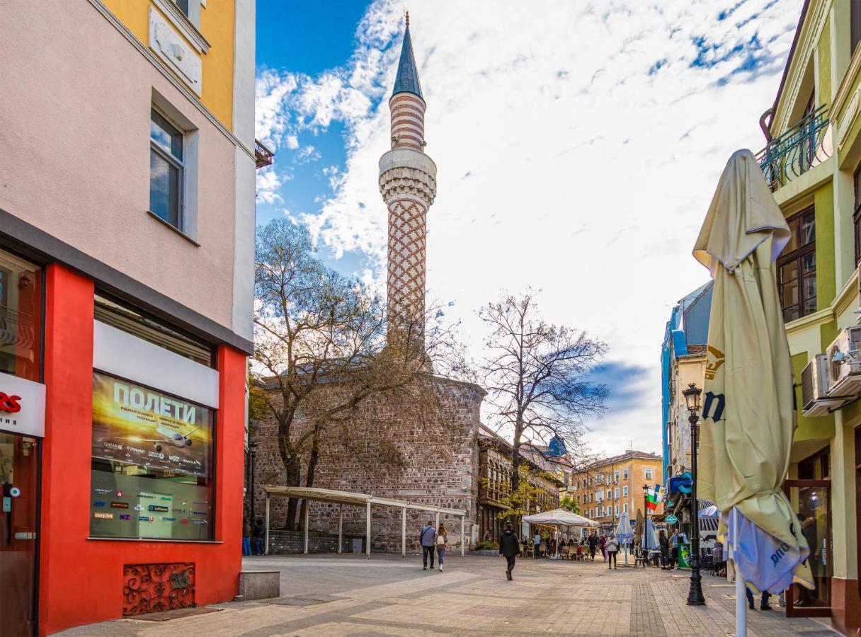 1Bd Apartment With A Cute Balcony In Kapana By Flat Mаnager Plovdiv Kültér fotó